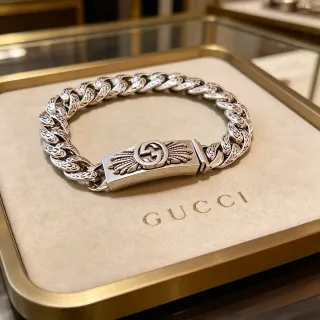 Gucci Dionysus Silver Chunky Curb-Link Chain Engraved Wing Motifs Bracelet