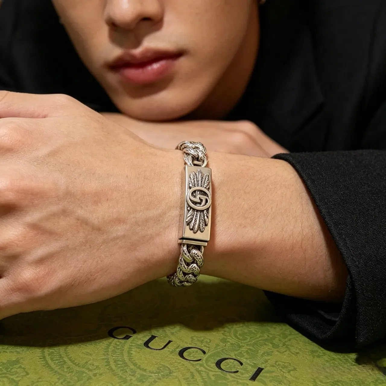 Gucci Dionysus Silver Chunky Curb-Link Chain Engraved Wing Motifs Bracelet 7