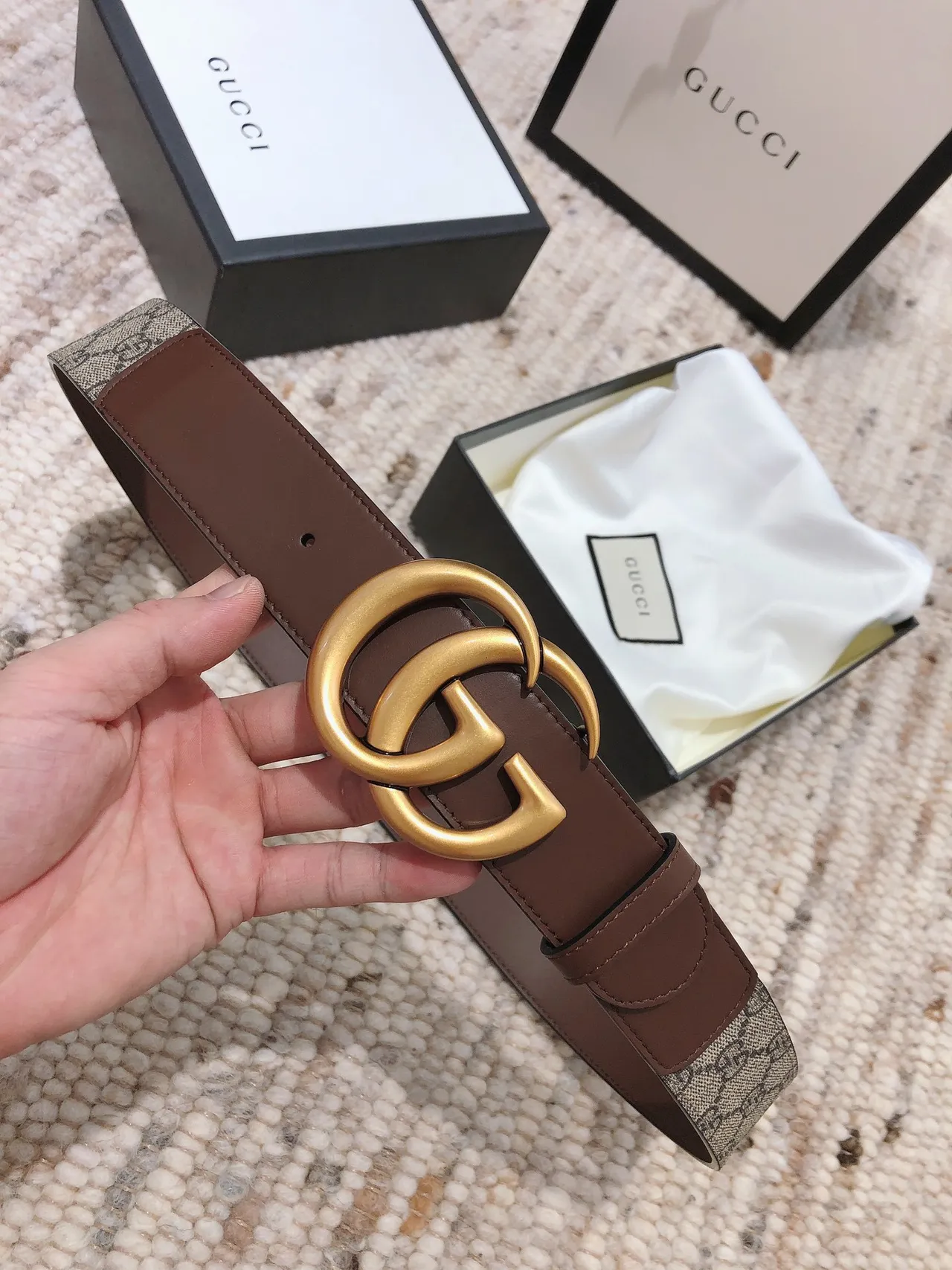 Gucci Double G Ceinture Marron et Beige Réversible en Cuir 4