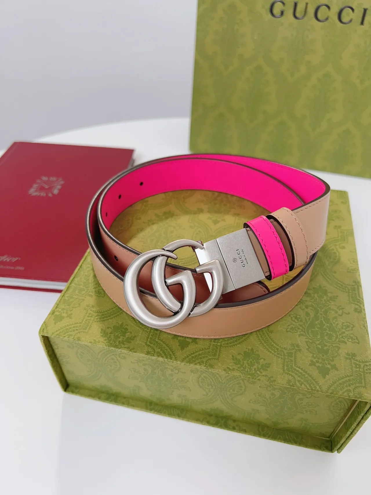 Gucci Double G Ceinture Rose et Beige en Cuir 4