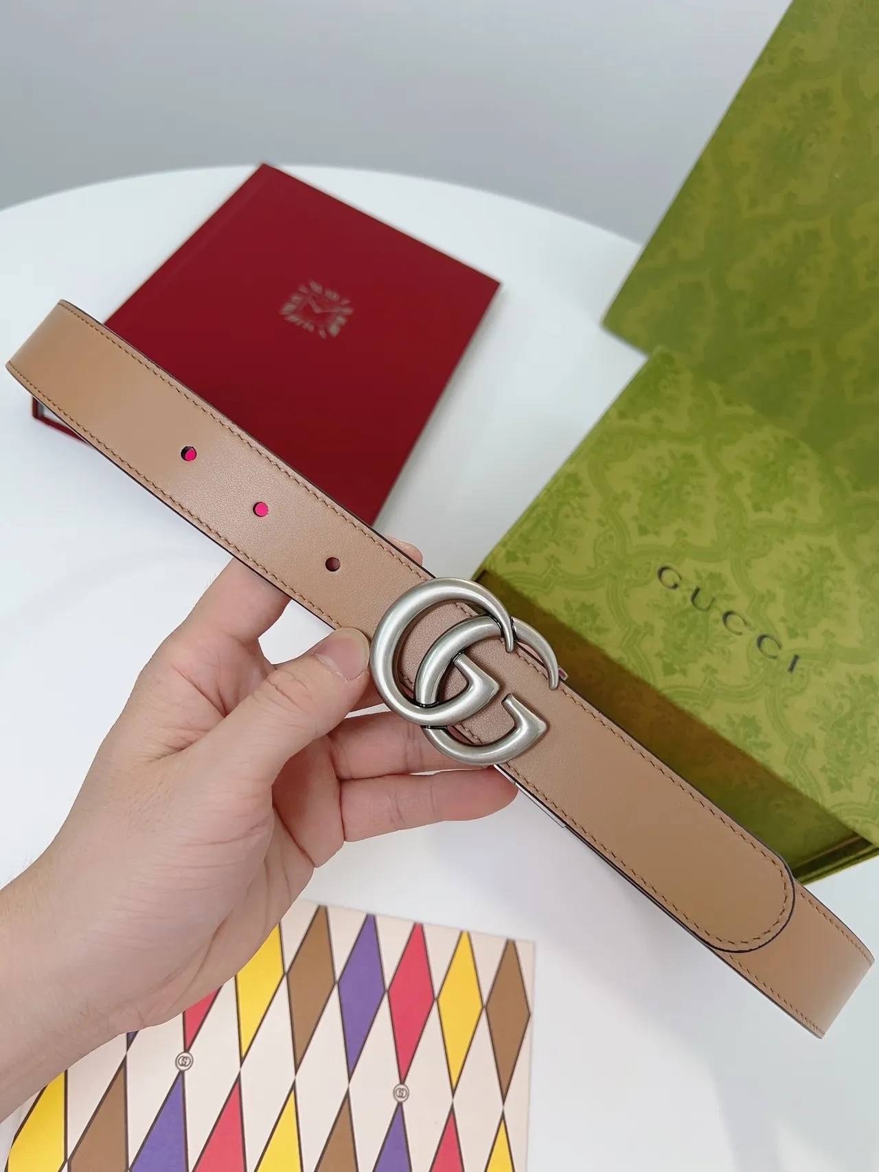 Gucci Double G Ceinture Rose et Beige en Cuir 9