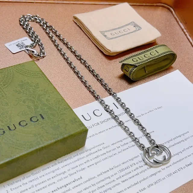 Gucci Double G Interlocking Logo Silver-Tone Chain Necklace 9