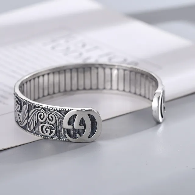 Gucci Engraved Acanthus Double G Cuff Silver Black Wide Rigid Scrollwork Bracelet 4