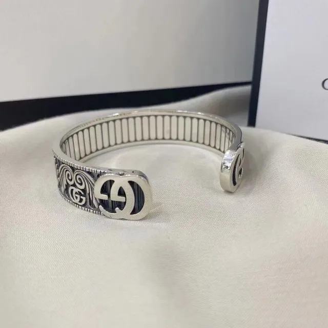 Gucci Engraved Acanthus Double G Cuff Silver Black Wide Rigid Scrollwork Bracelet 8