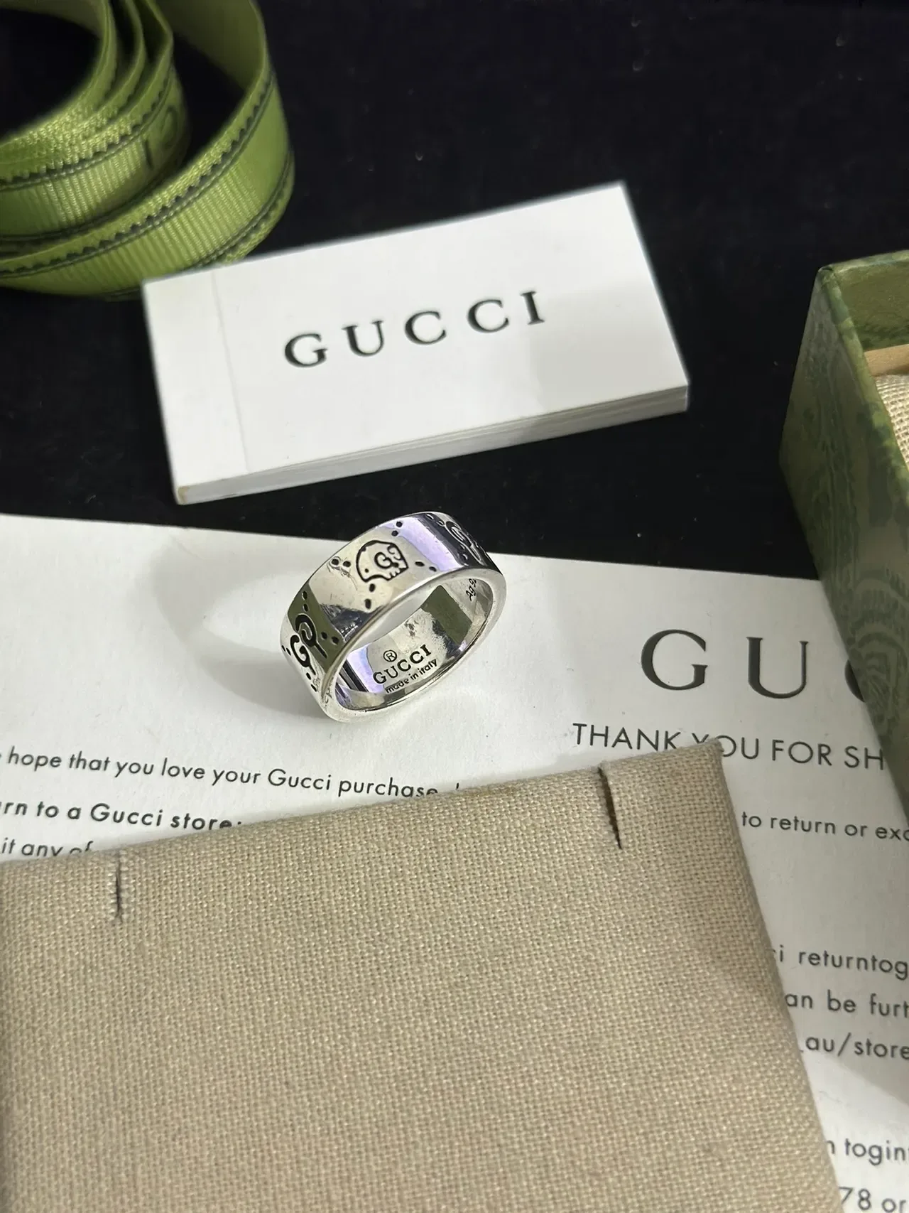 Gucci Engraved Interlocking G and Skull Motif Silver Rings 4