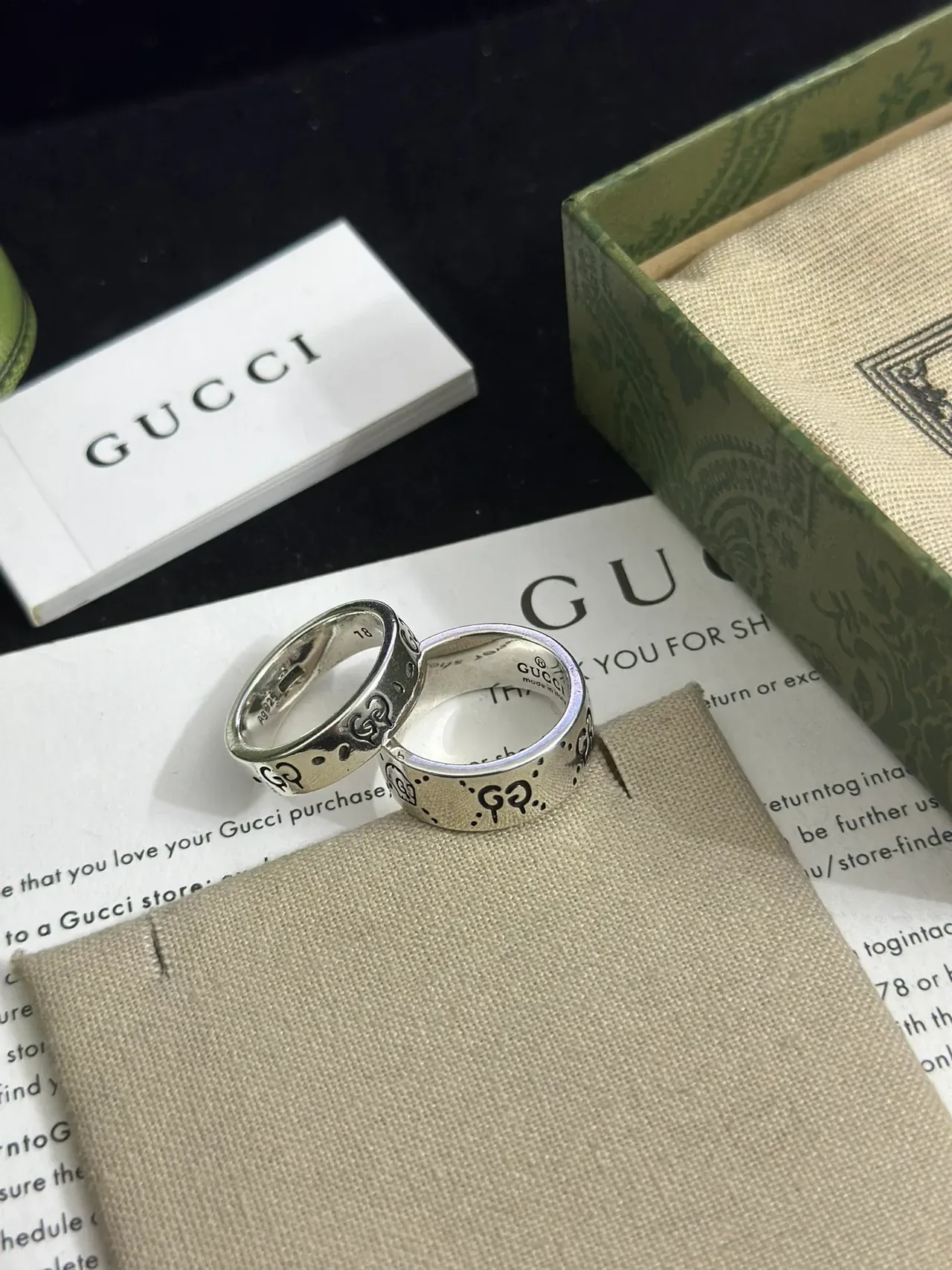 Gucci Engraved Interlocking G and Skull Motif Silver Rings 7