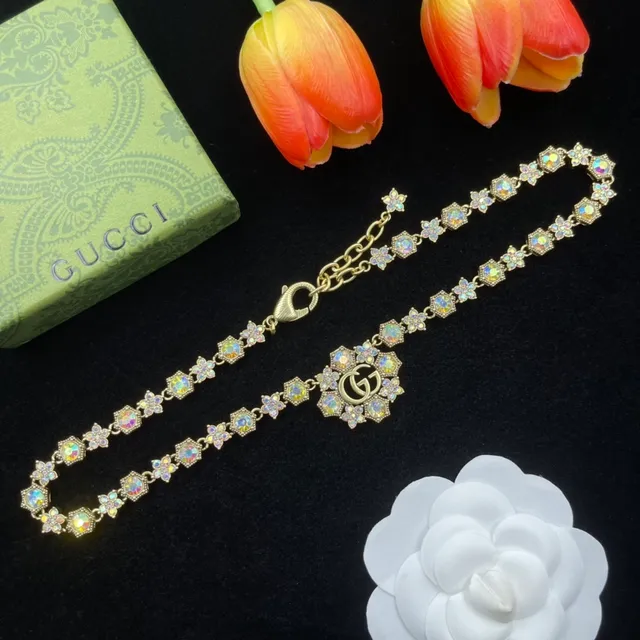 Gucci Floral Crystal Interlocking G Pendant Necklace 6