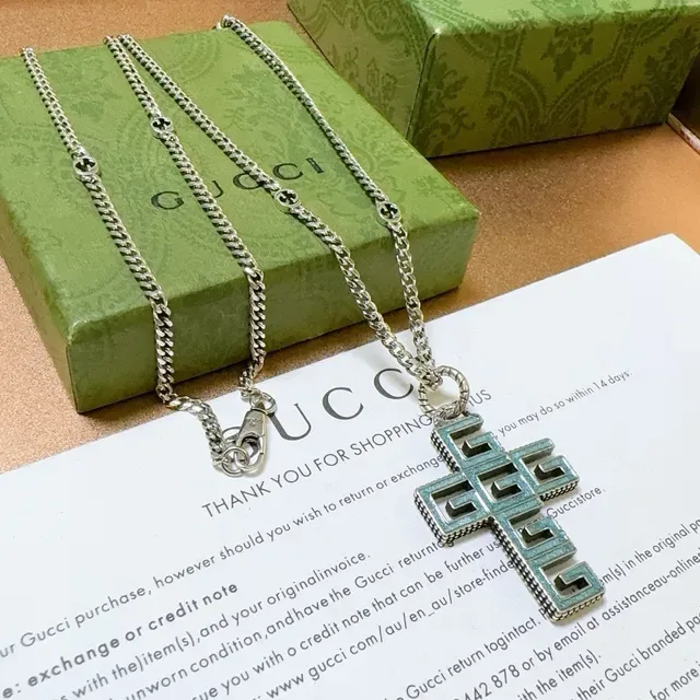Gucci GG Cross Enamel Pendant Necklace 4