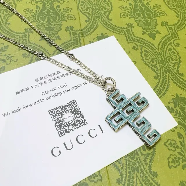 Gucci GG Cross Enamel Pendant Necklace 6