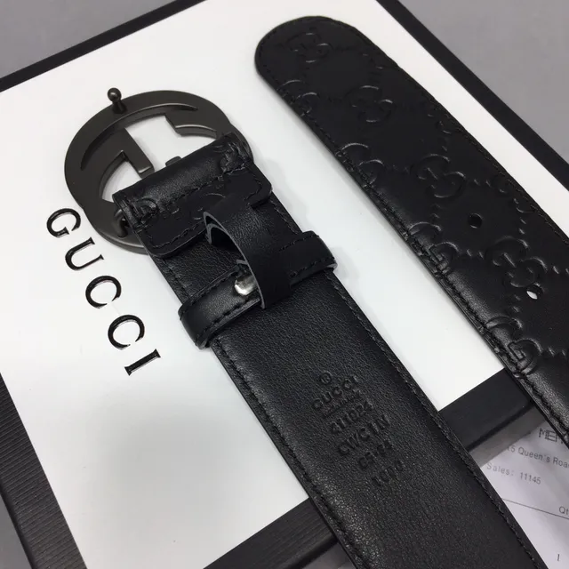 Gucci GG Marmont Cinturón de cuero negro con monograma embossado 8