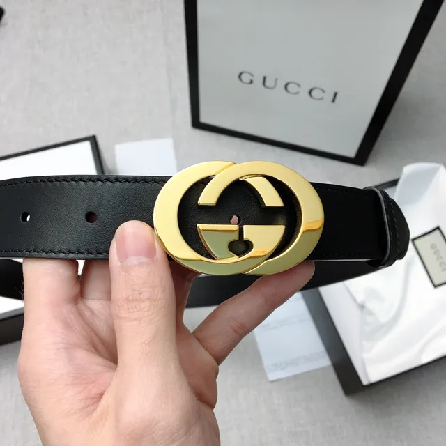 Gucci GG Marmont Black Gold Interlocking Double G Buckle Polished Hardware Leather Belt 6