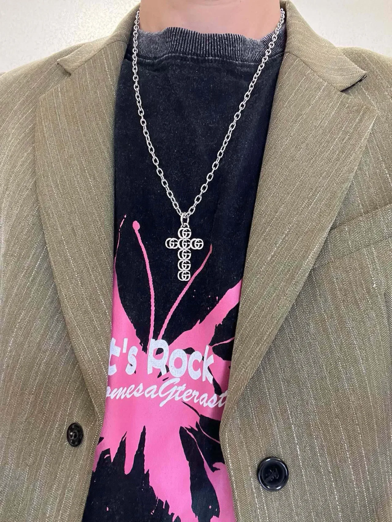 Gucci GG Marmont Cross Pendant Silver Necklace 2