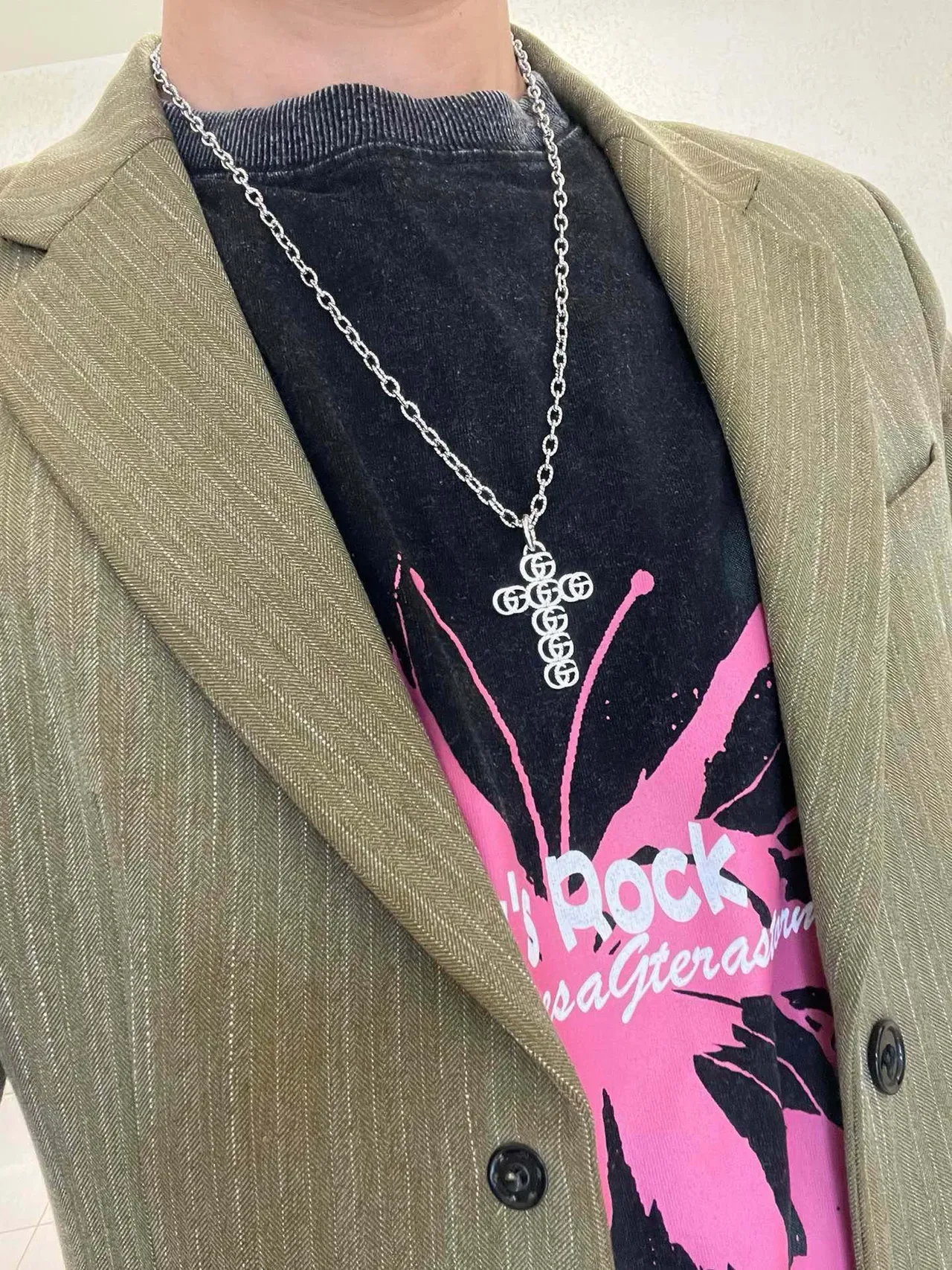 Gucci GG Marmont Cross Pendant Silver Necklace 8
