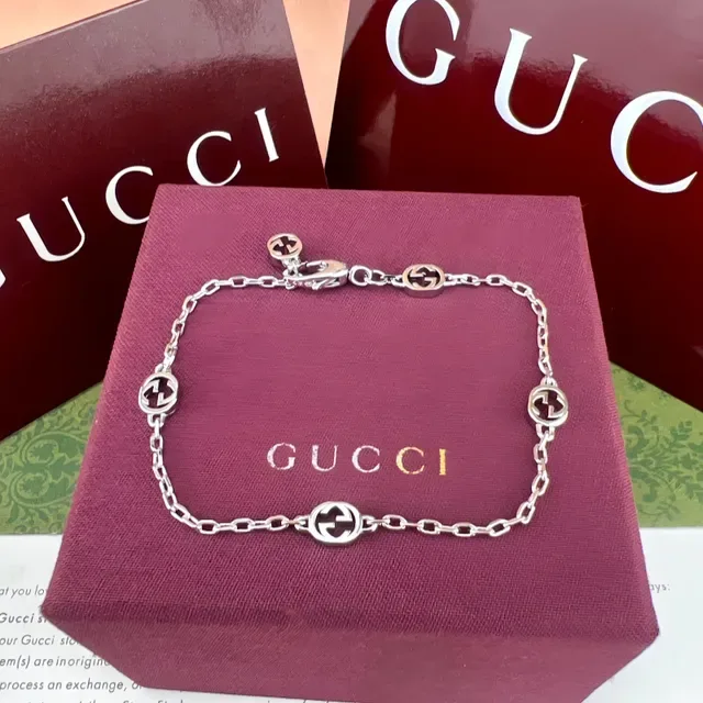 Gucci GG Marmont Gold-Tone Double G Charm Bracelet 5