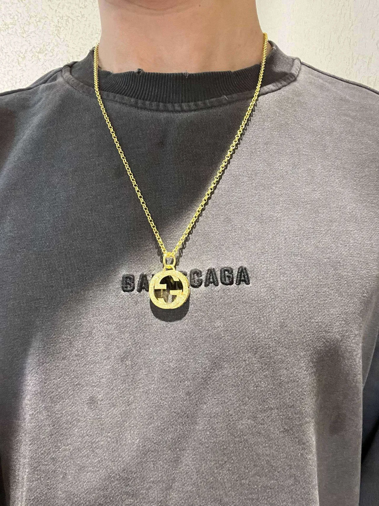 Gucci GG Marmont Gold-Tone Double G Pendant Necklace 2