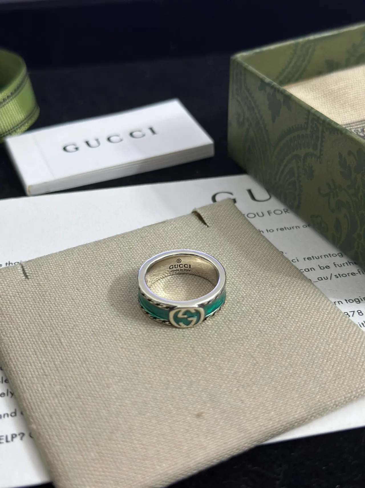 Gucci GG Marmont Verde Prateado Enamel-Intarsia Interlocking G Motif anel 9