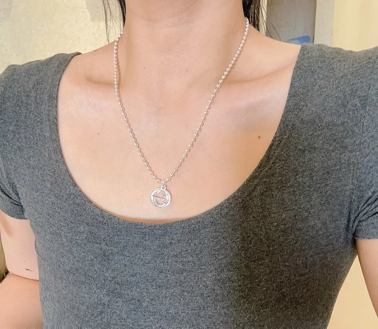 Gucci GG Marmont Interlocking G Silver Ball Chain Necklace 2