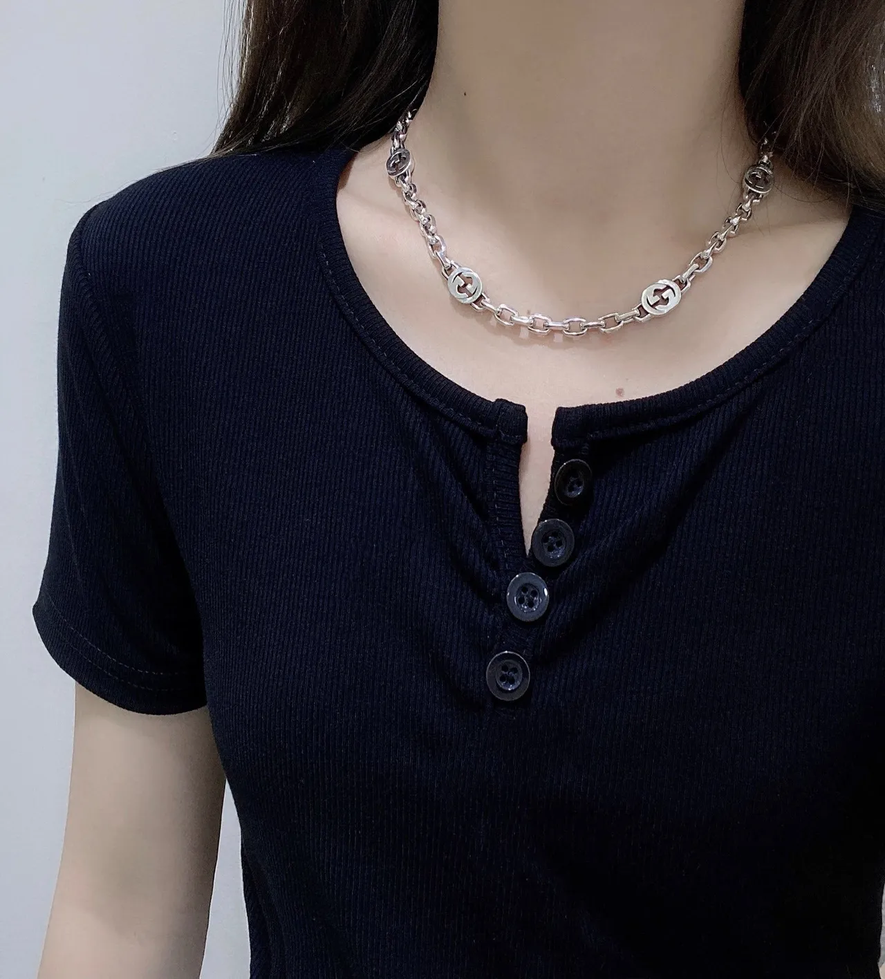 Gucci GG Marmont Interlocking G Silver-Tone Chain Necklace 2