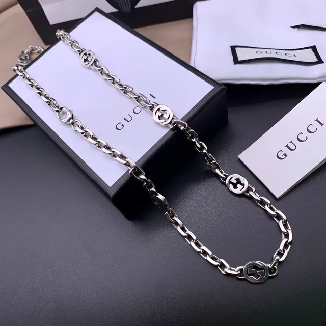 Gucci GG Marmont Interlocking G Silver-Tone Chain Necklace 4