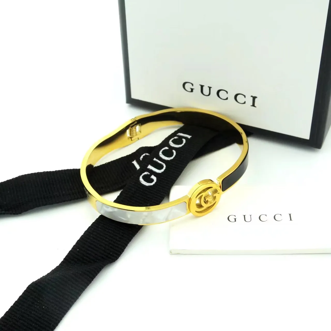 Gucci GG Marmont Interlocking Logo Rigid Bangle Bracelets 4