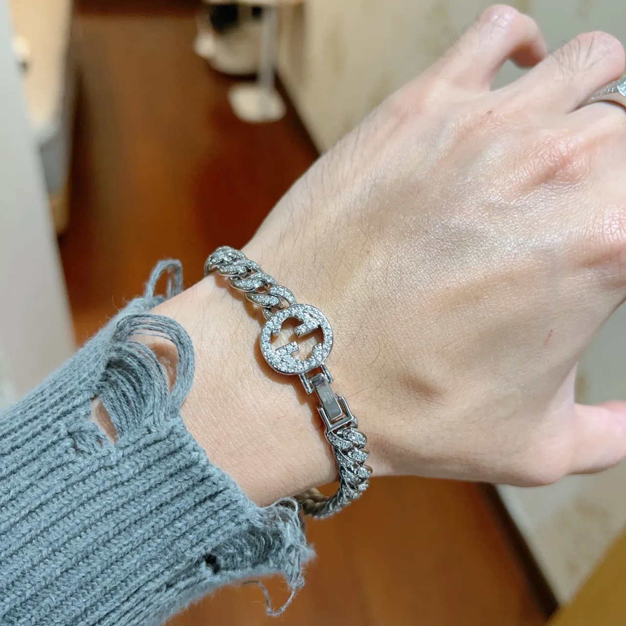 Gucci GG Marmont Pavé-Crystal Curb Chain Bracelet 8