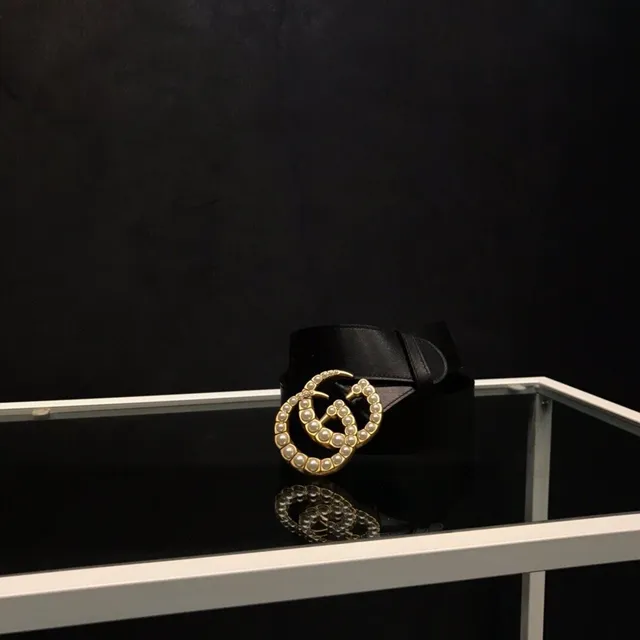 Gucci GG Marmont Ceinture en cuir noir incrustée de perles 5