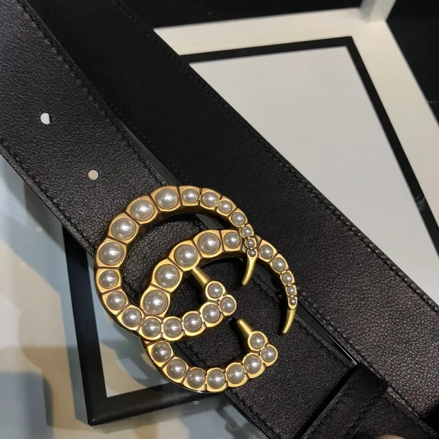 Gucci GG Marmont Ceinture en cuir noir incrustée de perles 9