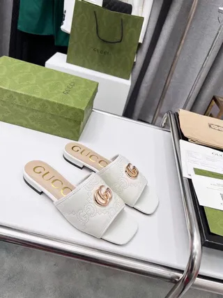 Gucci GG Marmont Quilted Leather Slippers 2