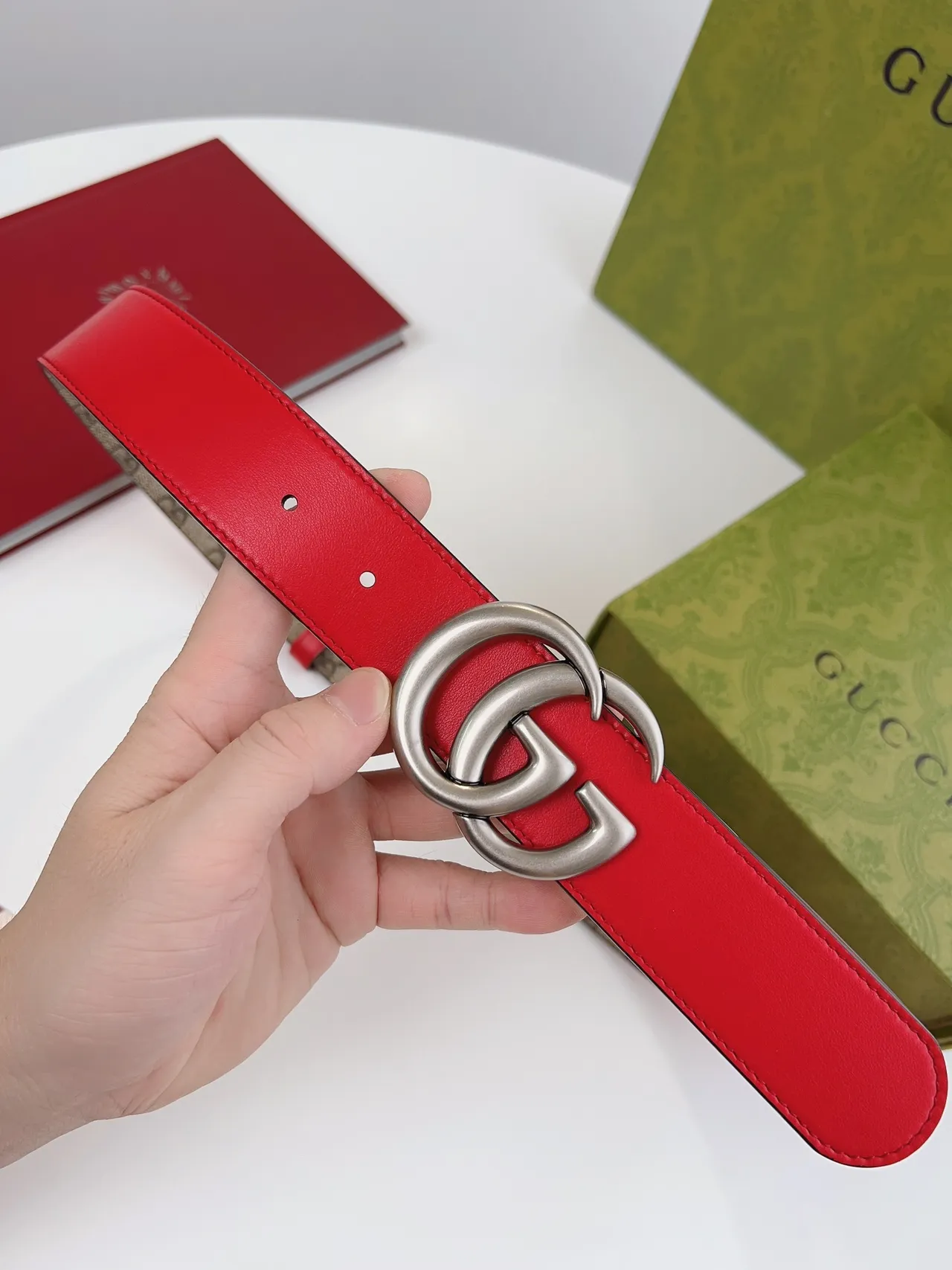 Gucci GG Marmont Reversible Red and Beige Leather Belt 8