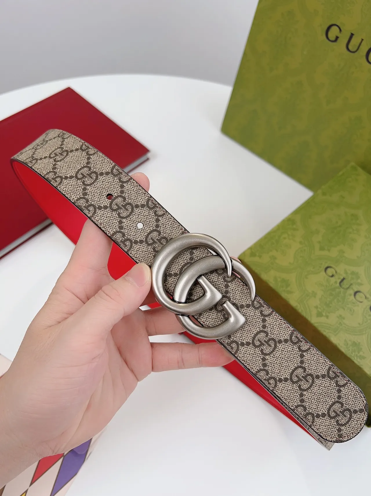 Gucci GG Marmont Reversible Red and Beige Leather Belt 9