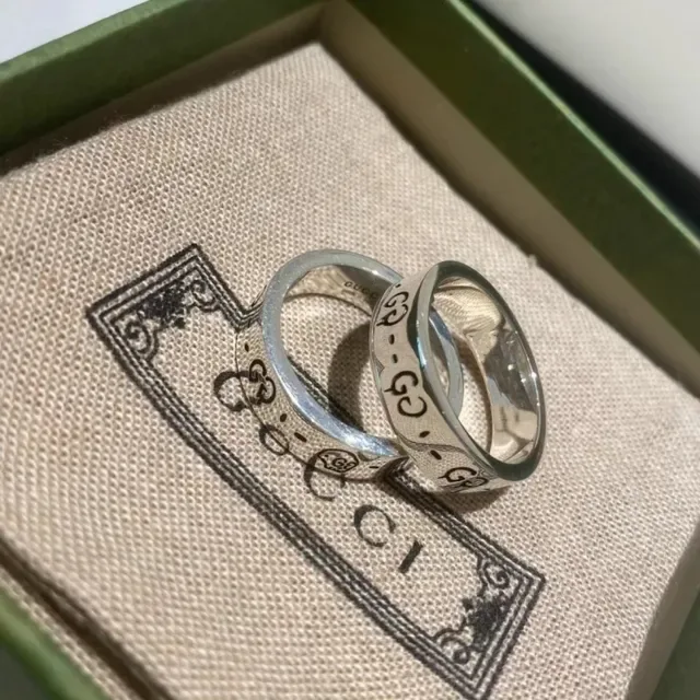 Gucci GG Marmont Silver Beige Interlocking G Motif Engraved Band Ring 6