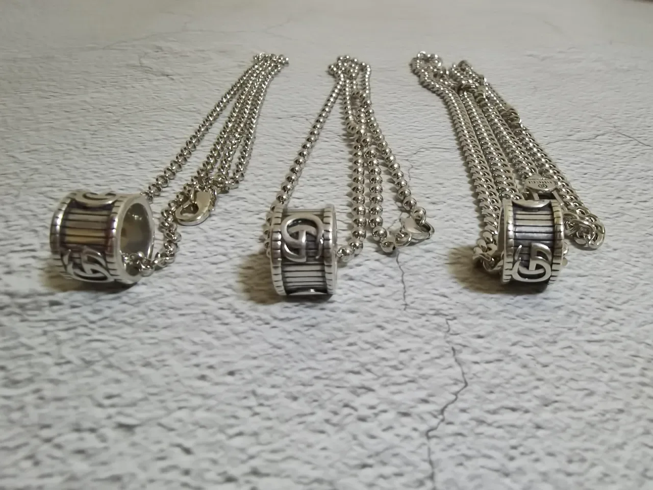 Gucci GG Marmont قلادة سلسلة كيرب فضية بندنت برميل 8