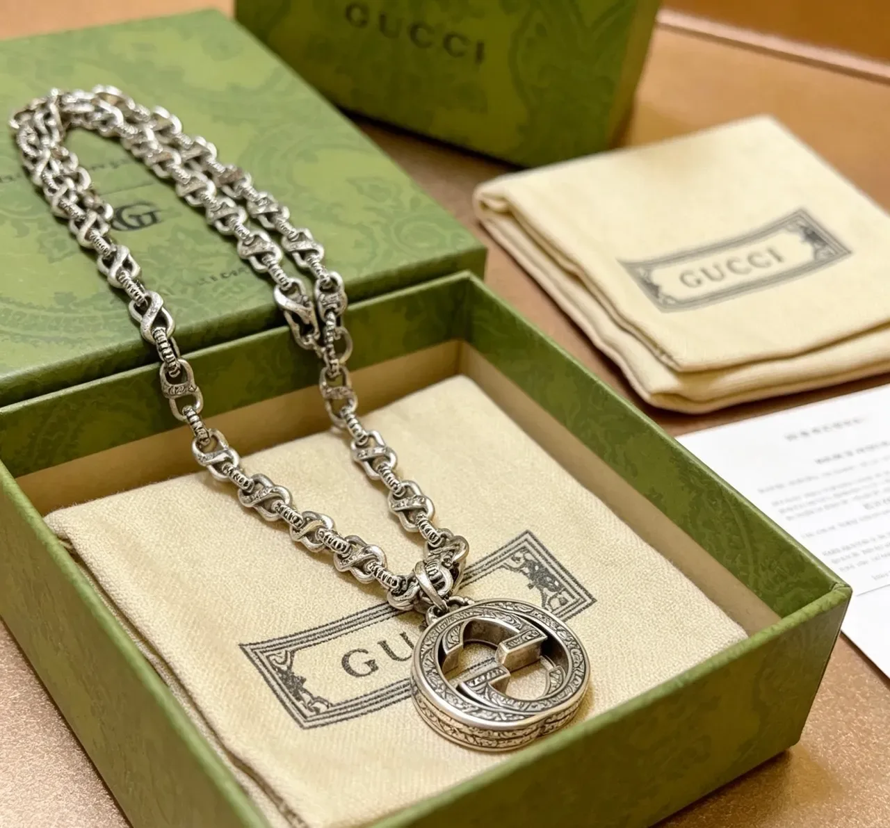 Gucci GG Marmont Silver Interlocking Double-G Pendant Engraved Link Chain Necklace 4