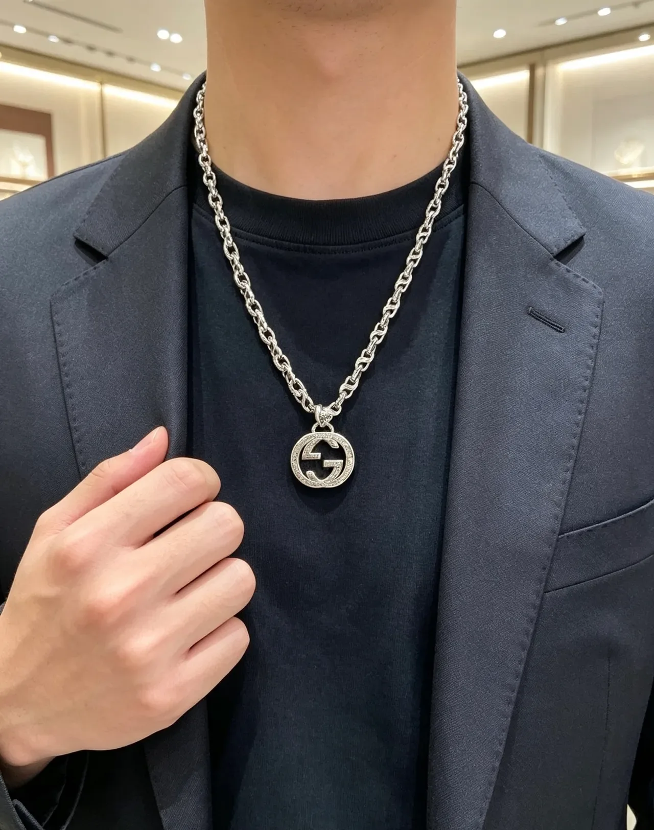 Gucci GG Marmont Silver Interlocking Double-G Pendant Engraved Link Chain Necklace 5