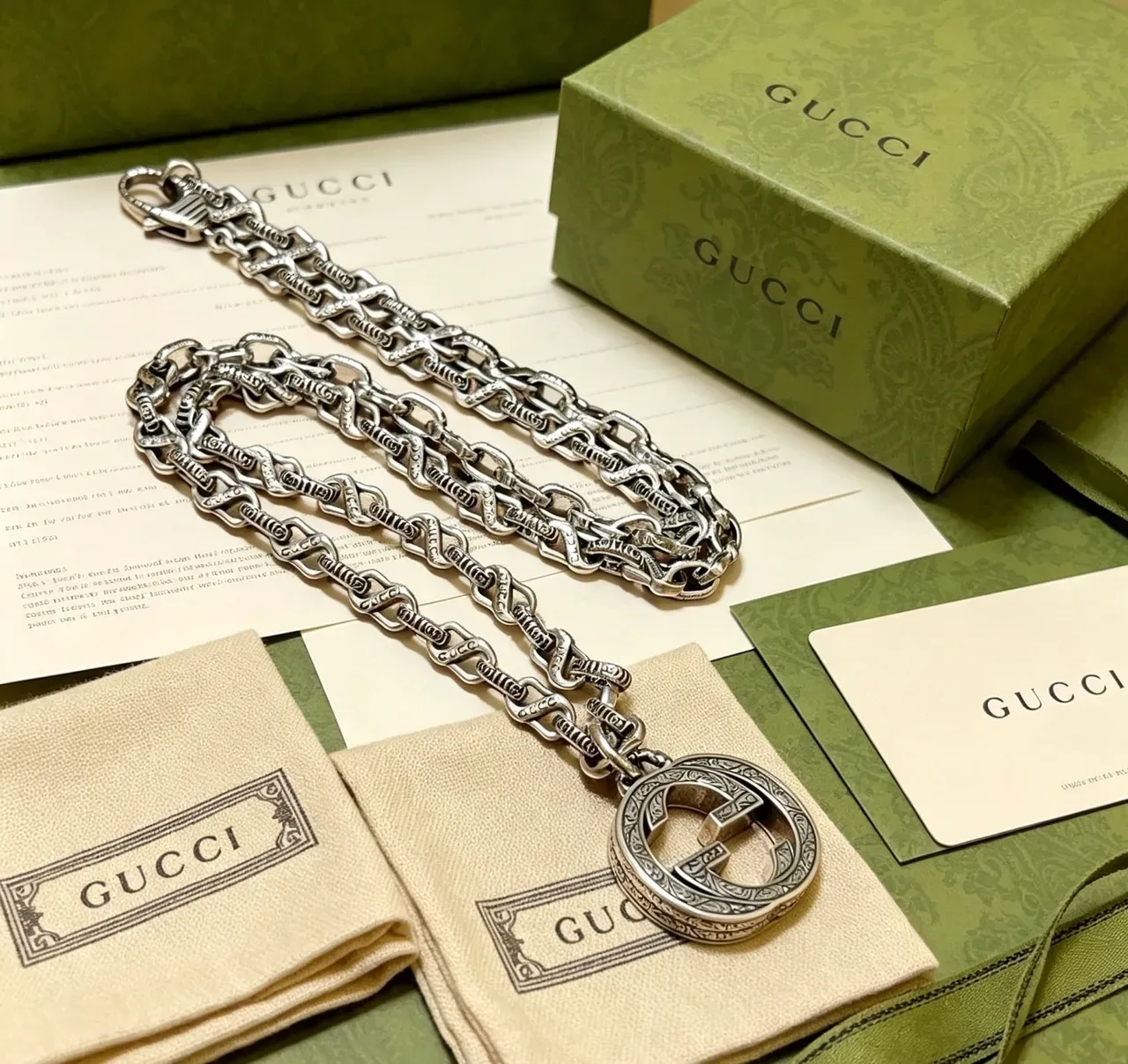Gucci GG Marmont Silver Interlocking Double-G Pendant Engraved Link Chain Necklace 7