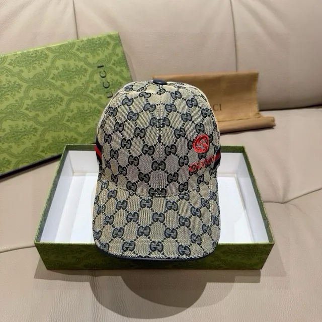 Gucci GG Monogram Beige Black Canvas Embroidered Interlocking G Baseball Cap 9