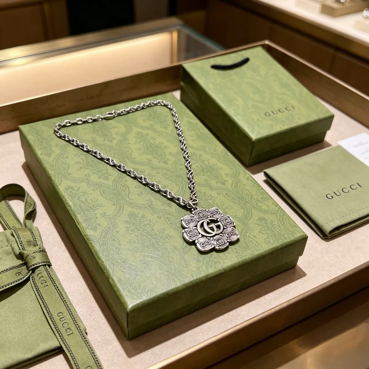 Gucci GG Owl Silver Oxidized Ornate Floral-Arranged Motifs Necklace 9