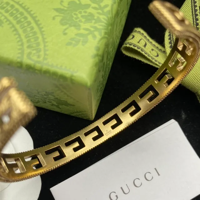 Gucci Gold Rigid Cuff Openwork Geometric Lattice Bracelet 3