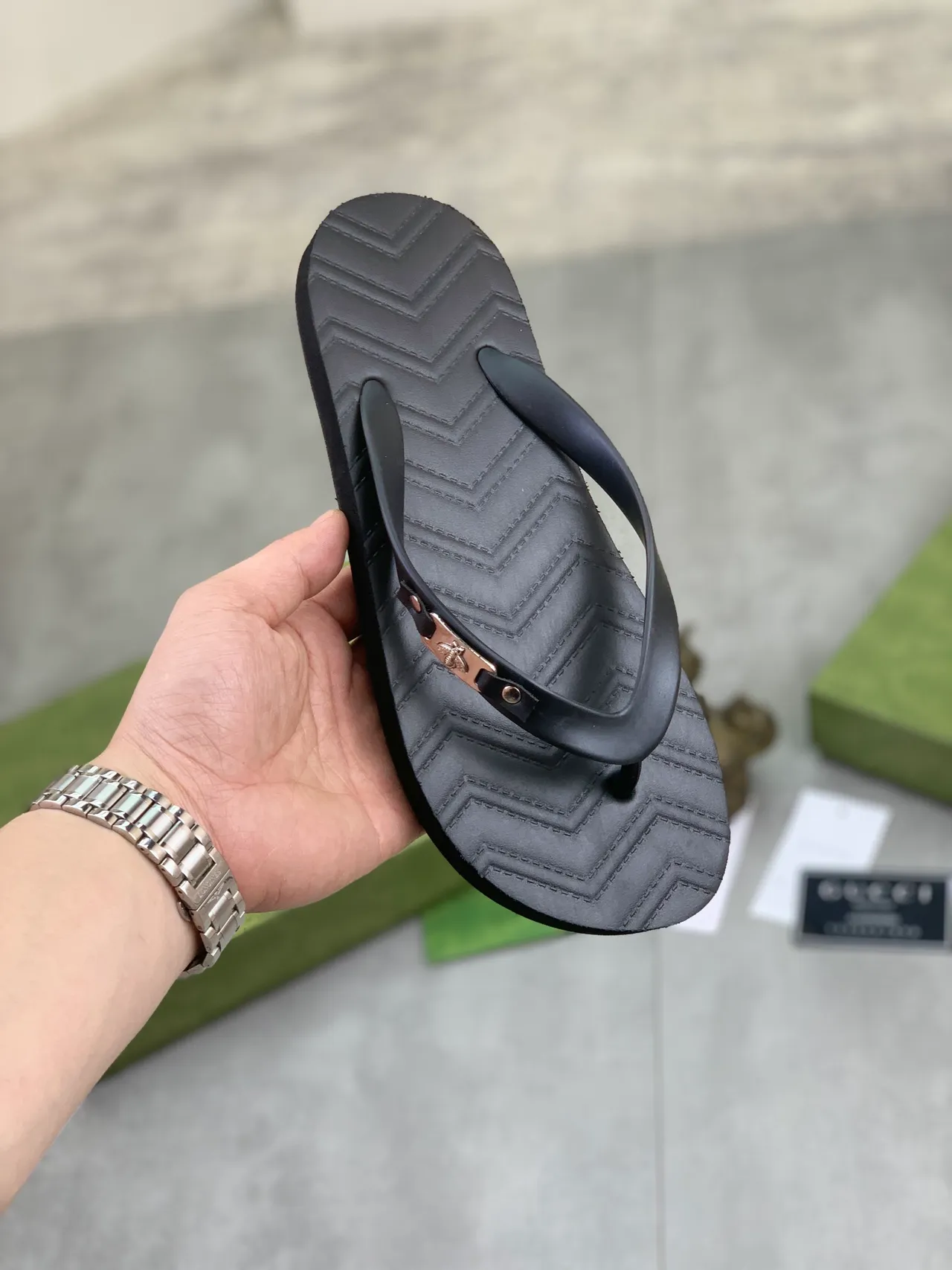 Gucci Green Black Chevron-Textured Sole Metallic Hardware Accent Slippers 14