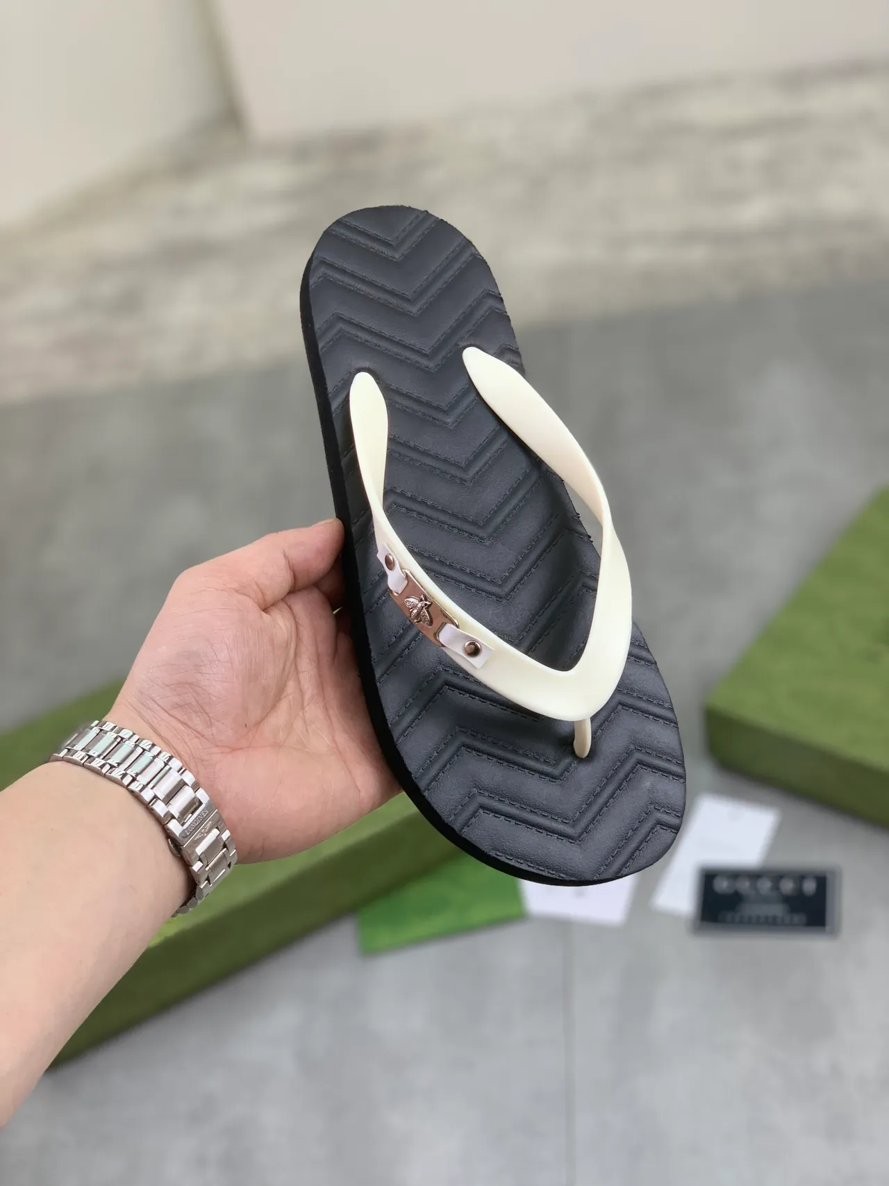 Gucci Green Black Chevron-Textured Sole Metallic Hardware Accent Slippers 15