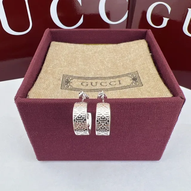 Gucci Grid-Engraved Silver Hoop Earrings 6
