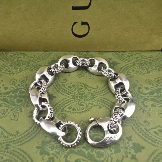 Gucci Heavy-Link Silver-Tone Ornate Chain Necklace 3