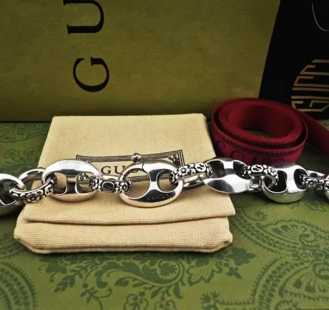 Gucci Heavy-Link Silver-Tone Ornate Chain Necklace 5
