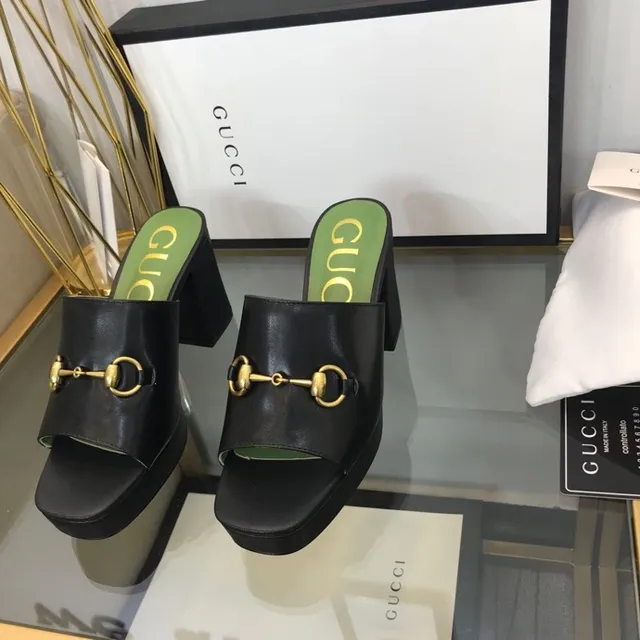 Gucci Horsebit 1955 Sandales casual plateforme talon bloc boucle noire et verte 3