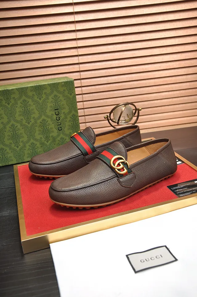 Gucci Horsebit 1955 Brown Pebbled Leather Loafers 8