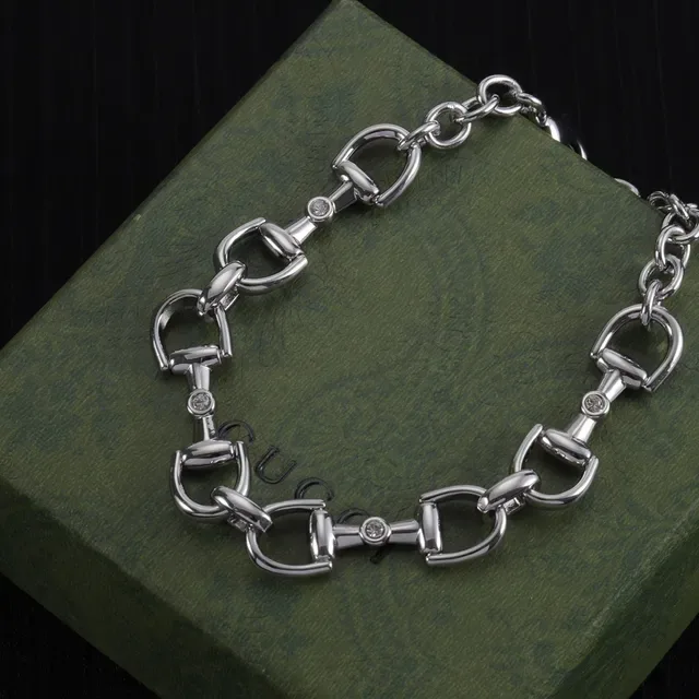 Gucci Horsebit 1955 Crystal-Embellished Silver-Tone Necklace 3