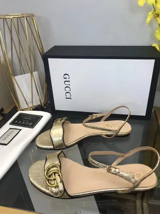 Gucci Horsebit 1955 Sandálias Gladiator Metálicas de Ouro e Preto 4