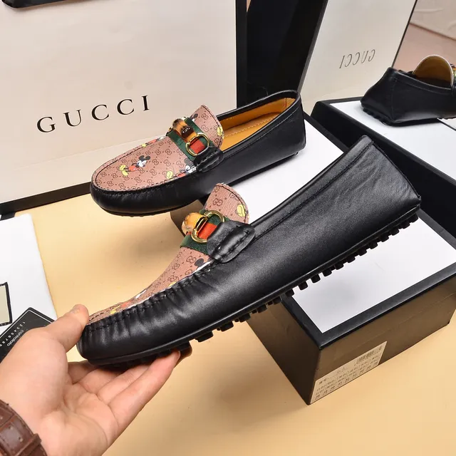 Gucci Horsebit 1955 Mickey Mouse Print Loafers 7