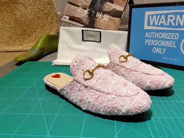 Gucci Horsebit 1955 Mocassin en Tweed Rose Slip-On 2