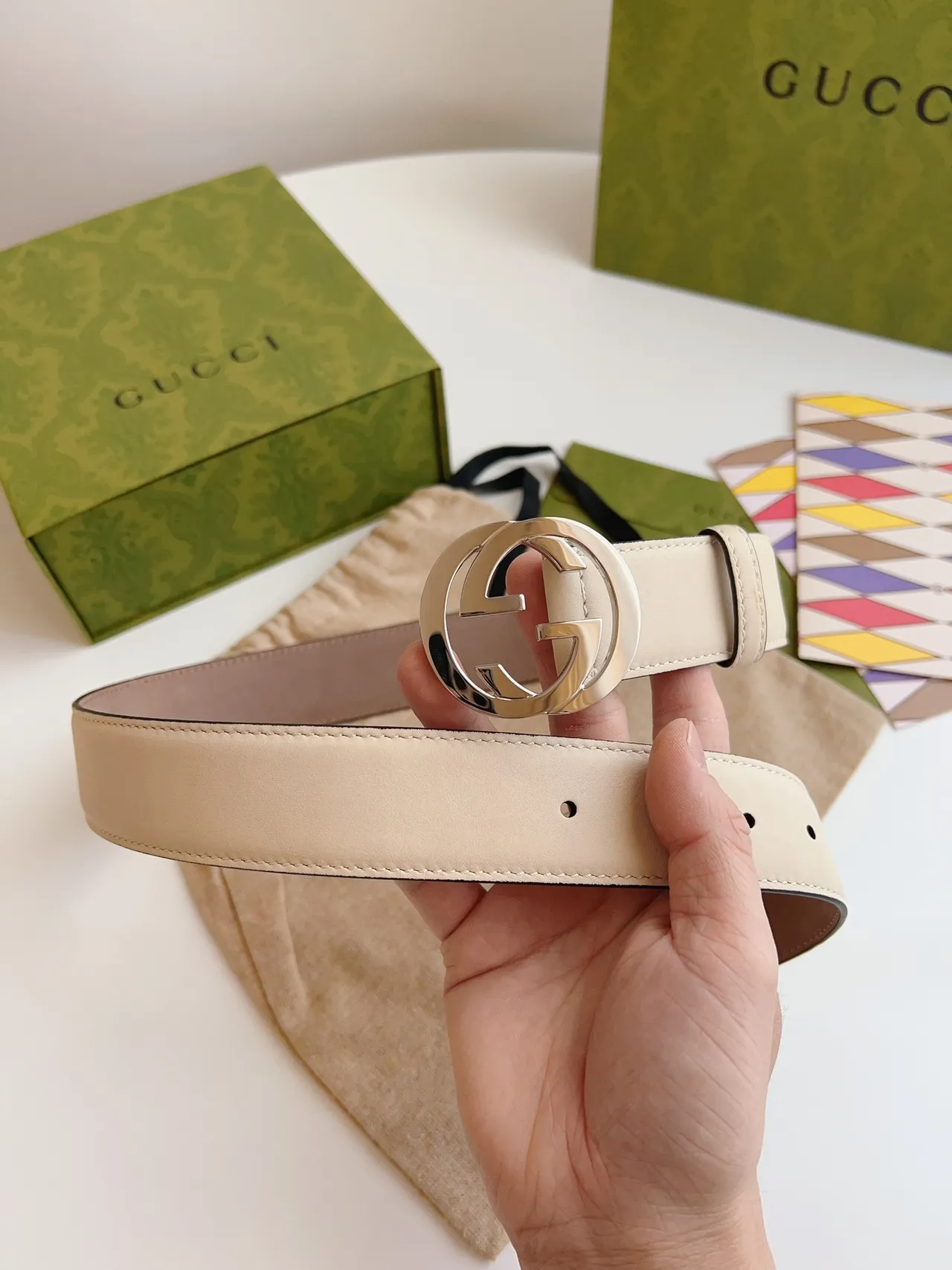 Gucci Horsebit 1955 Reversible Beige and Taupe Leather Belt 4